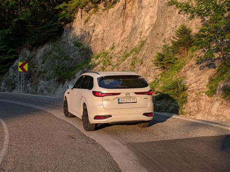 2025 Mazda CX-80 PHEV - TEST - UpShifter.sk