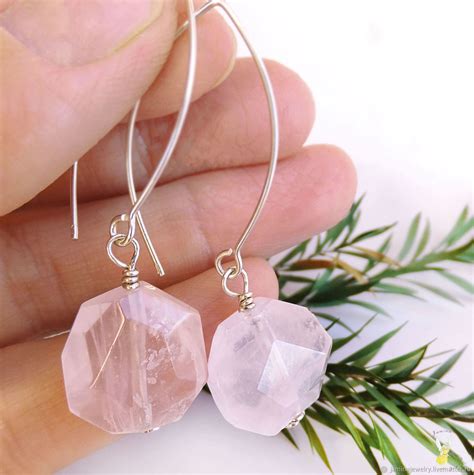 Серебряные серьги с розовым кварцем серьги с крупными камнями купить в ...