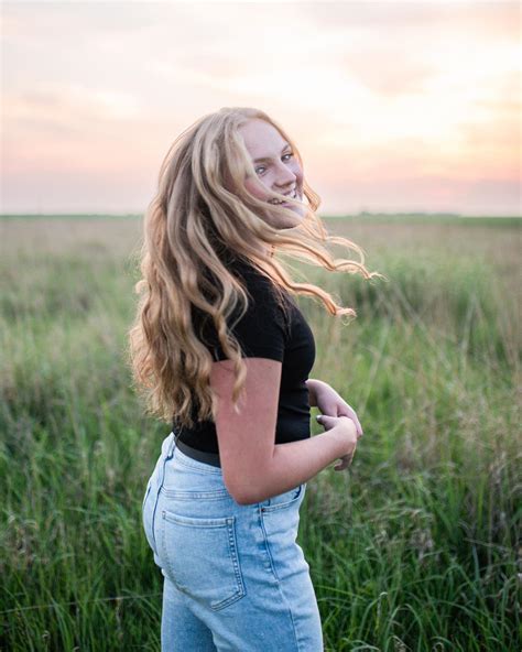 Kori Mae Photography | Nebraska Photographer (@korimaephotography