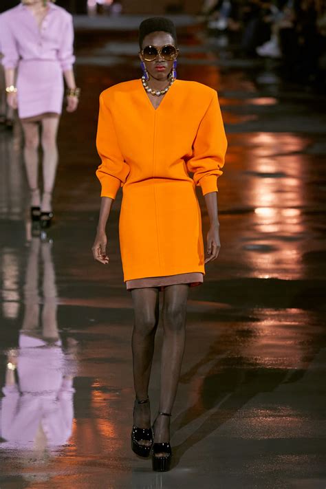 8 Fashion Trends That Will Go Viral in 2022 | Who What Wear