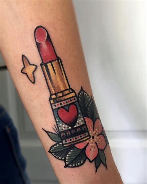 Lipstick Tattoo | Tattoo Ideas and Inspiration | leonelatattoo ...