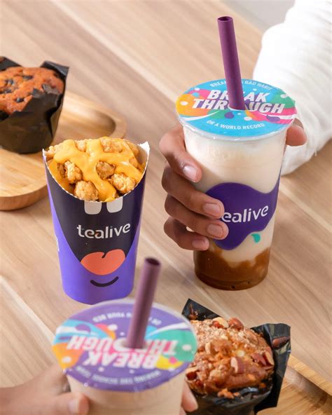 tealive  open  changi airport  june  eatbooksg
