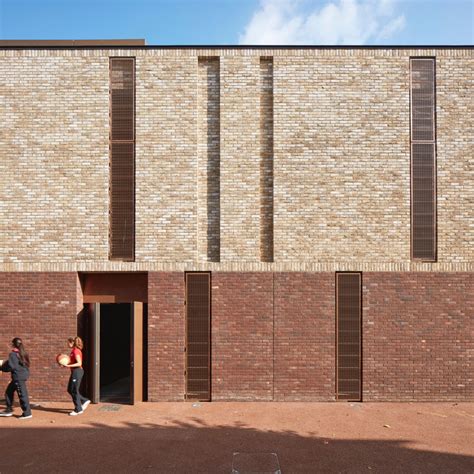 Godolphin & Latymer Sports Building - Projects - Walters & Cohen Architects