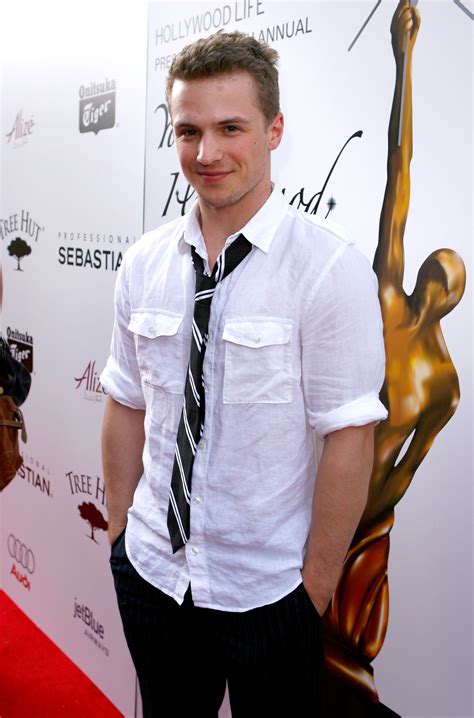 Freddie Stroma