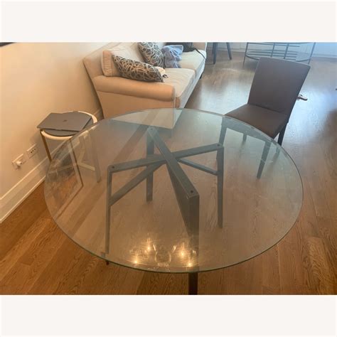 Modern Glass Round Table - AptDeco