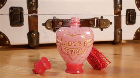 Harry Potter Love Potion - The Two Bottles - One Spell Away