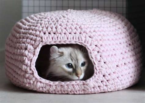 Cute and Cuddle Crochet Cat Cave