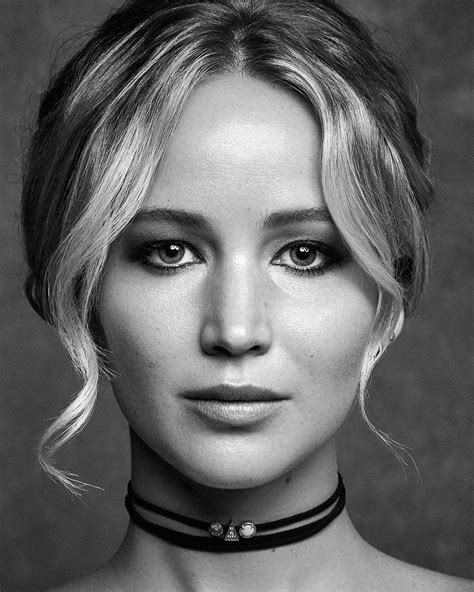 PHOTOGRAPHING JENNIFER LAWRENCE