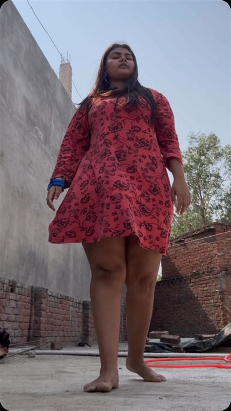 Monika Kumari (@monikavlogs2025) • Instagram photos and videos