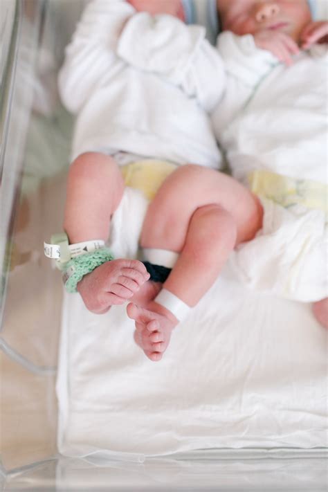 Northern Virginia Birth Photographer : Emily Gerald Photography