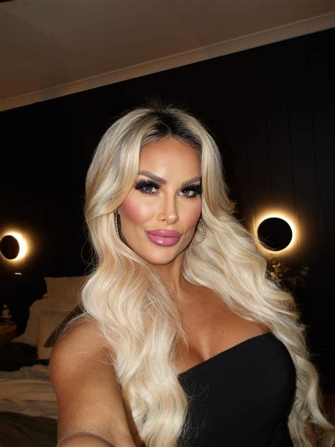 Casey-Jo Dixon (@caseyjdx92) • Instagram photos and videos