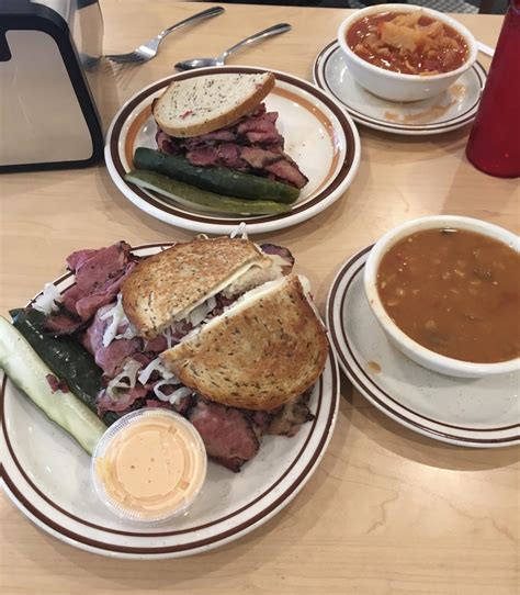 Corned Beef Reuben from Manny’s Deli in Chicago. : r/eatsandwiches