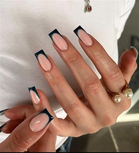 French Nail | Stylish nails, Simple nails, Acrylic nails