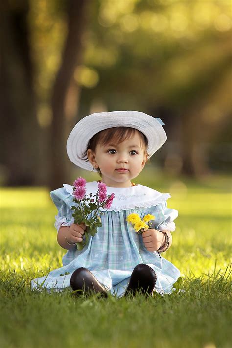 Pictures of Kitty Lee