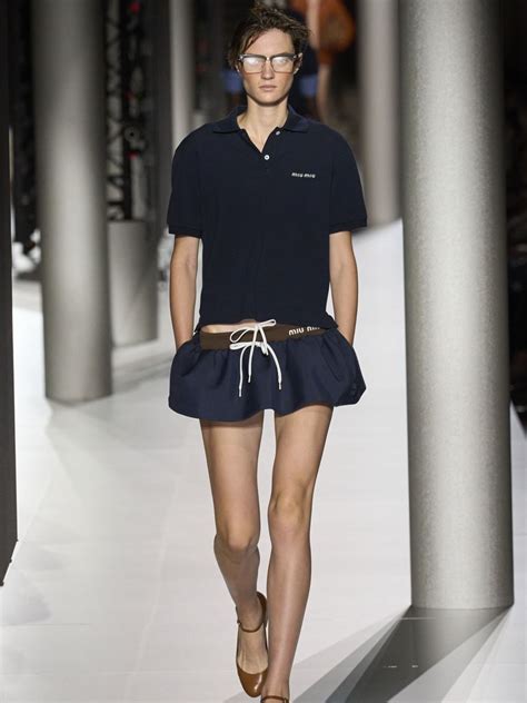 Bubble Skirts Are Back In Style: How To Wear A Bubble Skirt