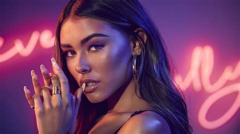 Madison Beer Wallpaper 4k for Desktop ID:10139