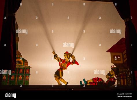 Tiyatro High Resolution Stock Photography and Images - Alamy