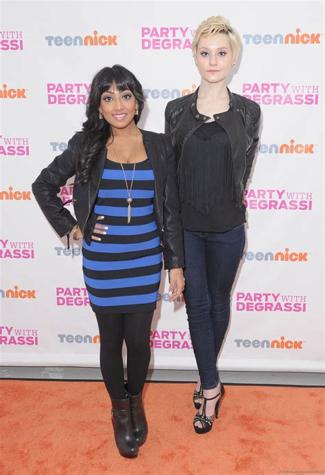 Jordan Todosey's feet