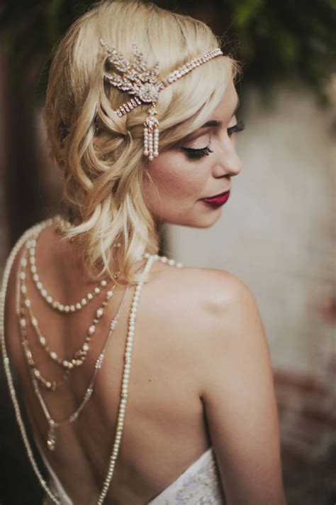 What To Wear To A Great Gatsby Party: An In-Depth Guide