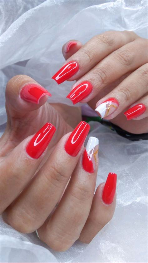 Alongamento De Unha Vermelha - Alongamento de unhas decoradas com esmaltação em gel | Unhas desenhadas ...