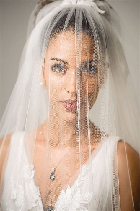 Bridal Style: Eyes that Wow - Mastering Wedding Day Eye Makeup - Boho ...