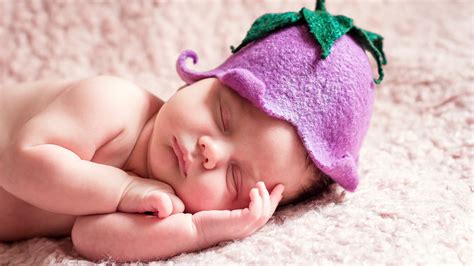 Gambar Wallpaper Baby Cute