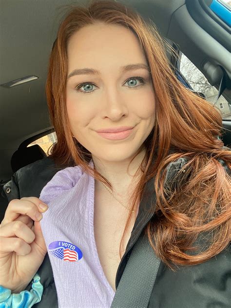 Meet WH deputy press sec Anna Kelly with a beauty queen past as she