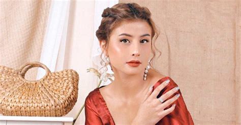 awkarin akurkan dua mantan