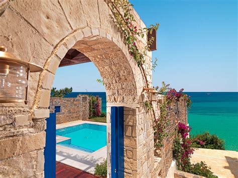 deluxe spa villa luxury villas vacation rentals fantasiavillascom