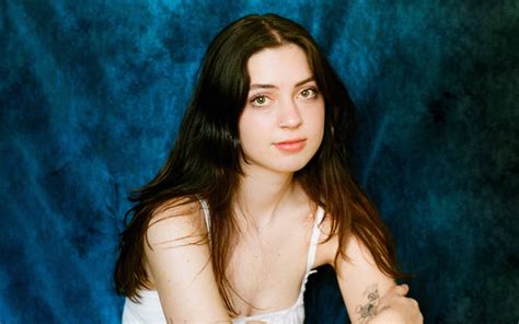 Lizzy McAlpine Tickets | Lizzy McAlpine Tour Dates & Concerts