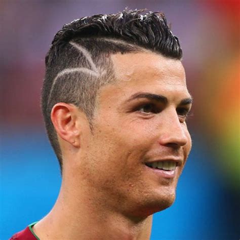 Penteado Do Cristiano Ronaldo - O melhor corte de cabelo e penteado de Cristiano Ronaldo (Guia 2021 ...