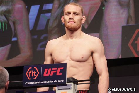 jack–della–maddalena-ufc-275-ceremonial-weigh-ins | MMA Junkie