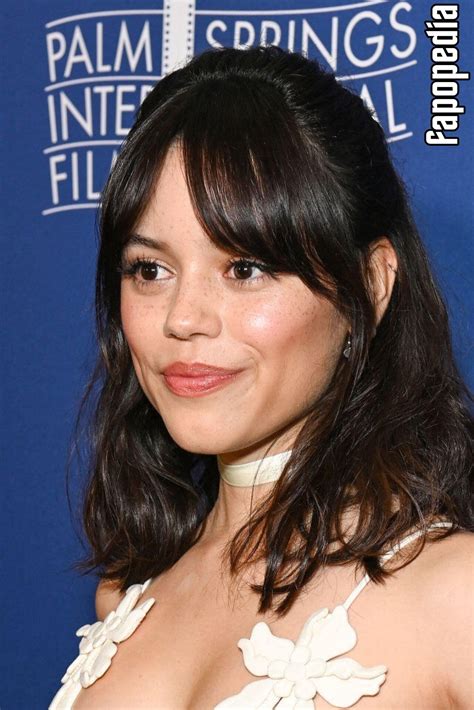 Jenna Ortega Nude Leaks - Photo #3791950 - Fapopedia