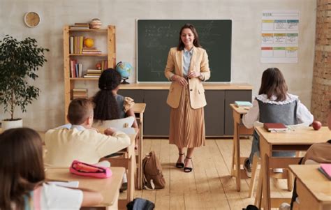 ¿En qué se diferencia las ciencias de la educación y pedagogía ...