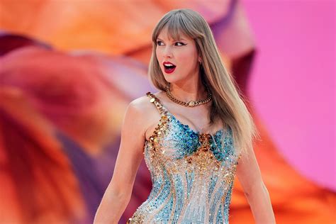 What Industry Leaders Say About The Hottest Women Celebrity's Influence Image 9