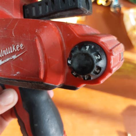 Milwaukee M12 PCG акумулаторен пистолет за силикон Милуоки 12 волта гр ...