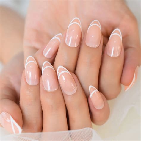 Pastel Νύχια: 6 Εντυπωσιακά σχέδια για να καλωσορίσεις την άνοιξη