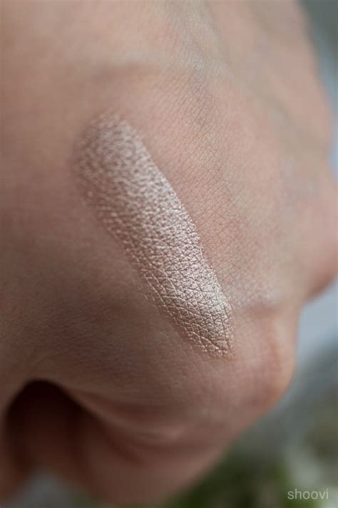 Жидкие тени для век Giorgio Armani Eye Tint Fluid Eye Color в оттенке ...