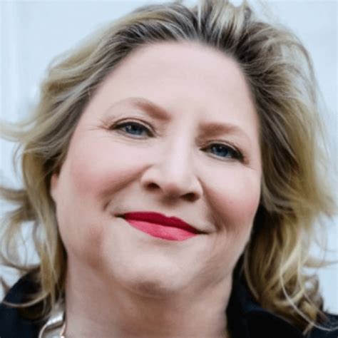 Liz High - FF News | Fintech Finance