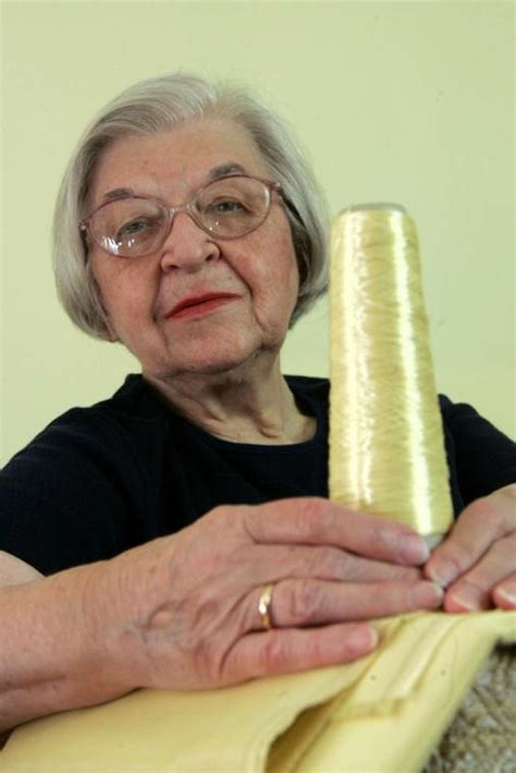 stephanie kwolek kevlar inventor dies
