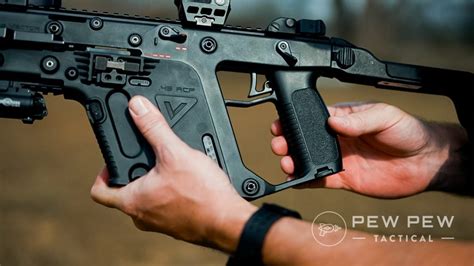 KRISS Vector .45 ACP Review: Semi..Good, Full-Auto...Not So Good? - Pew ...