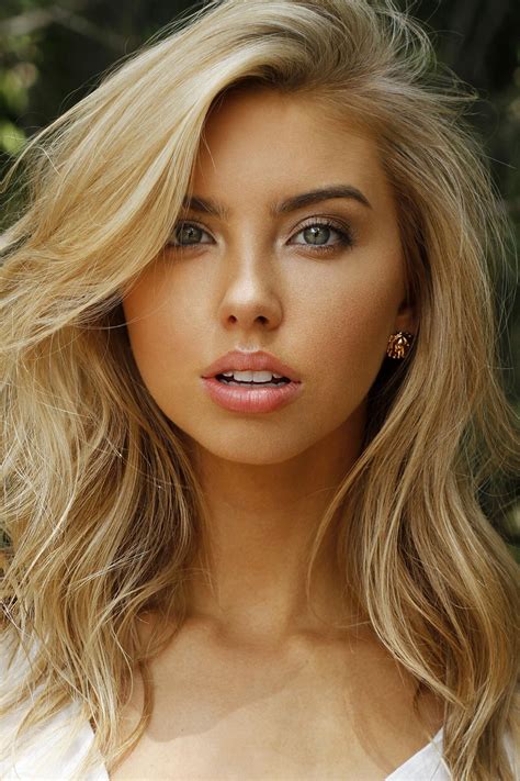 Full credits of "The Offer (TV Miniseries)" - FilmAffinity