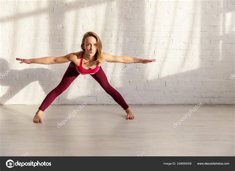 Young Woman Barefoot Exercising Yoga Studio — Stock Photo ...