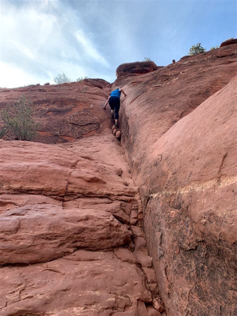 Hiking the Cathedral Rock Trail in Sedona Arizona - Park Chasers