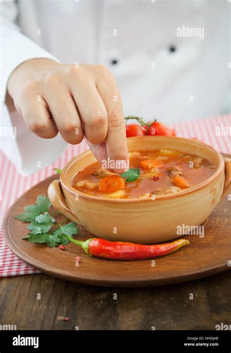 restaurant food aliment hotel boil cooks boiling cooking cook