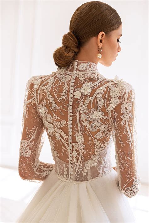 A line wedding dress bs 018 cathedral wedding dress lace wedding dress