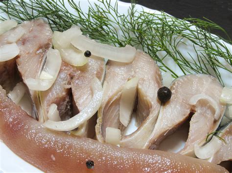 Вкусная селёдка быстрого посола за 2 часа — пошаговый рецепт с фото ...