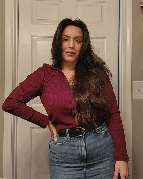 Vanessa Marie | lover of Jesus (@nessenglish) • Instagram photos and videos