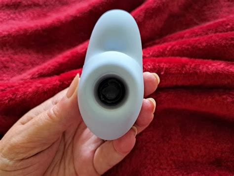 Satisfyer Cutie Heart Review [Tried & Tested]
