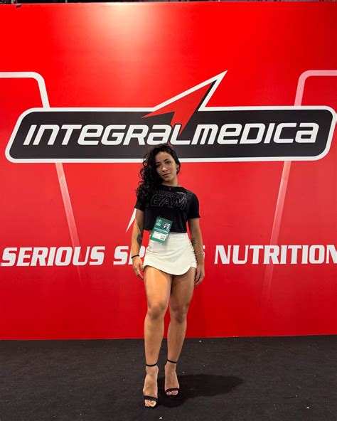 Isadora Abrahão | último dia de arnold com a 01 @integralmedica ️